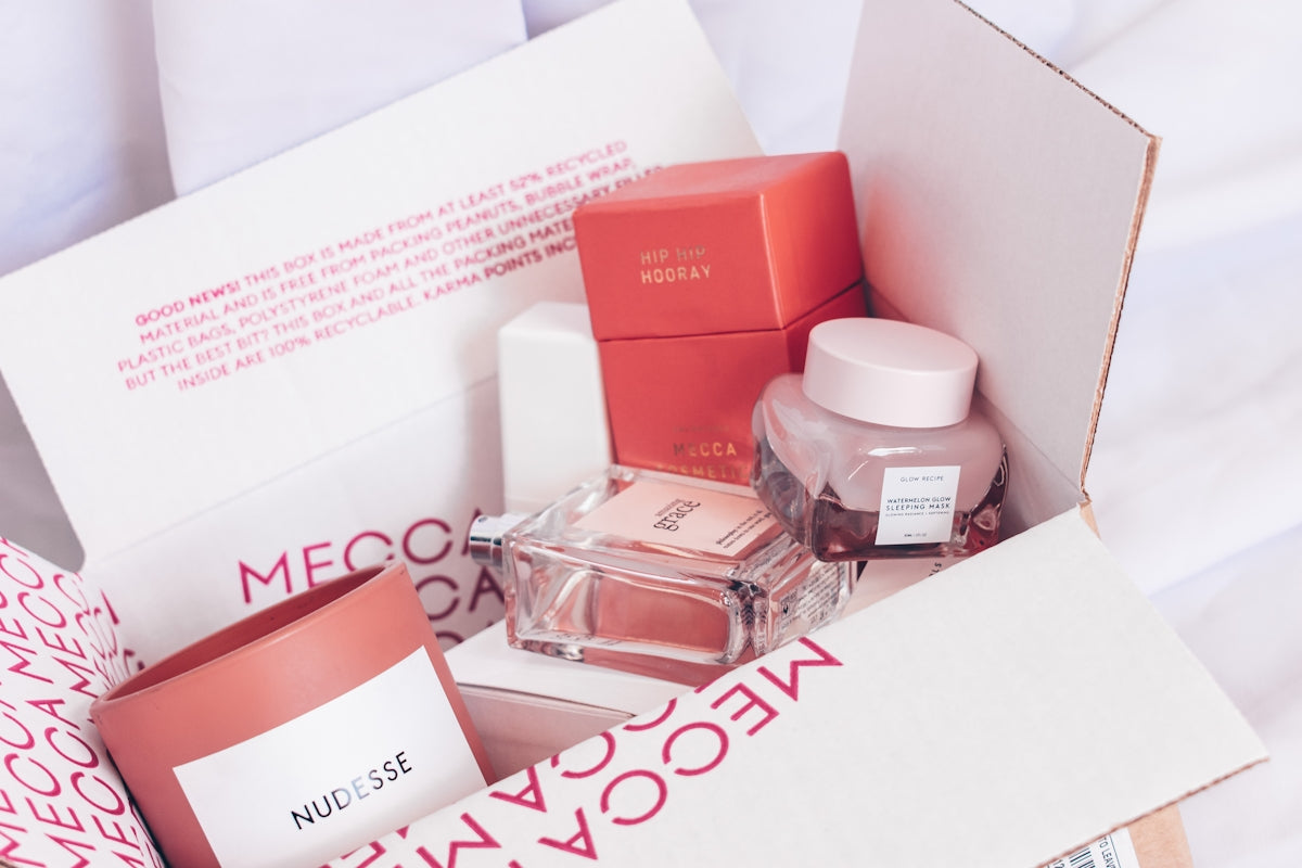 Mecca cosmetic set